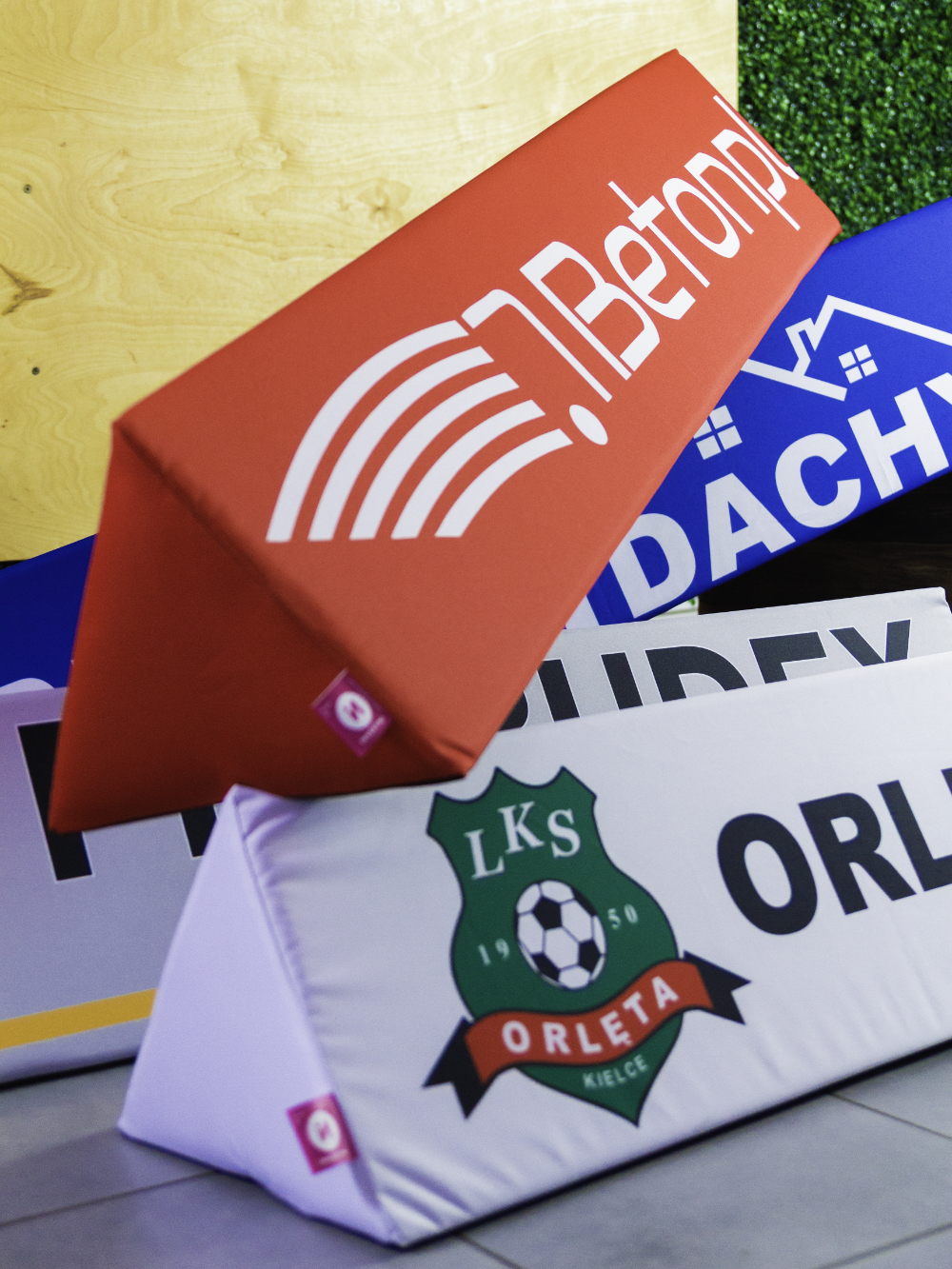 Softbanden für Fußballplatz