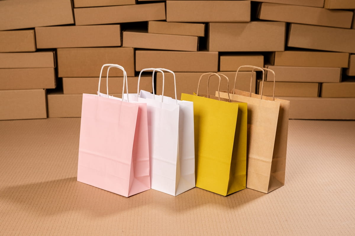 Papiertueten-bunt-180x80x225mm