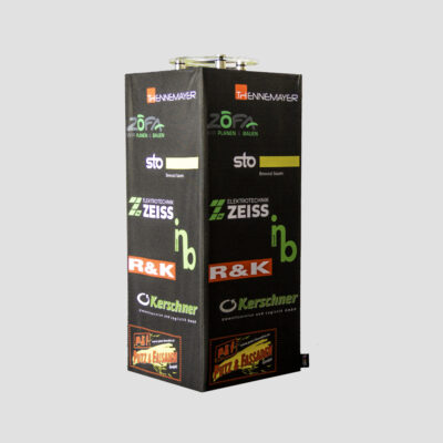 Pokalständer mit Logodruck